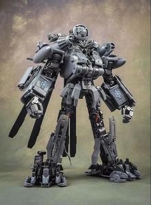 Transformers Masterpiece Robot Blackout