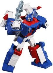 Takara Tomy Transformers MP-22 Masterpiece Ultra Magnus